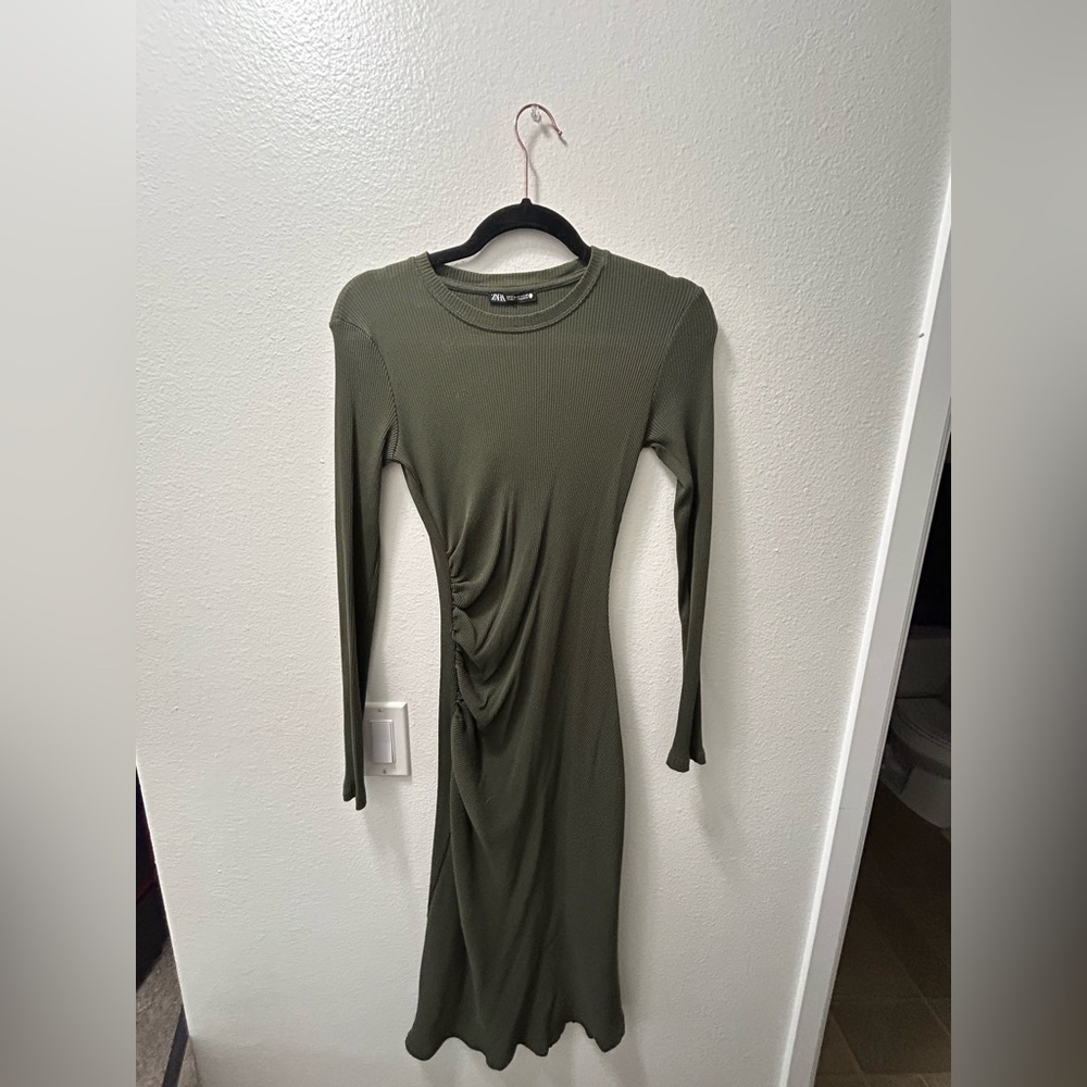 Zara Green Ruched Long Sleeve Bodycon Dress